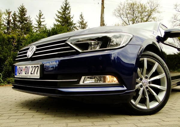 Volkswagen Passat cena 59900 przebieg: 208566, rok produkcji 2017 z Lubawka małe 781